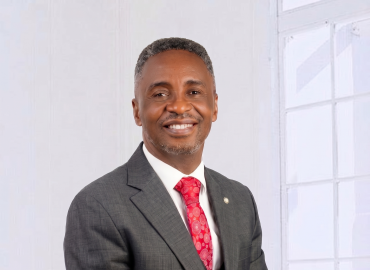 Dr Parry Saroh Benson